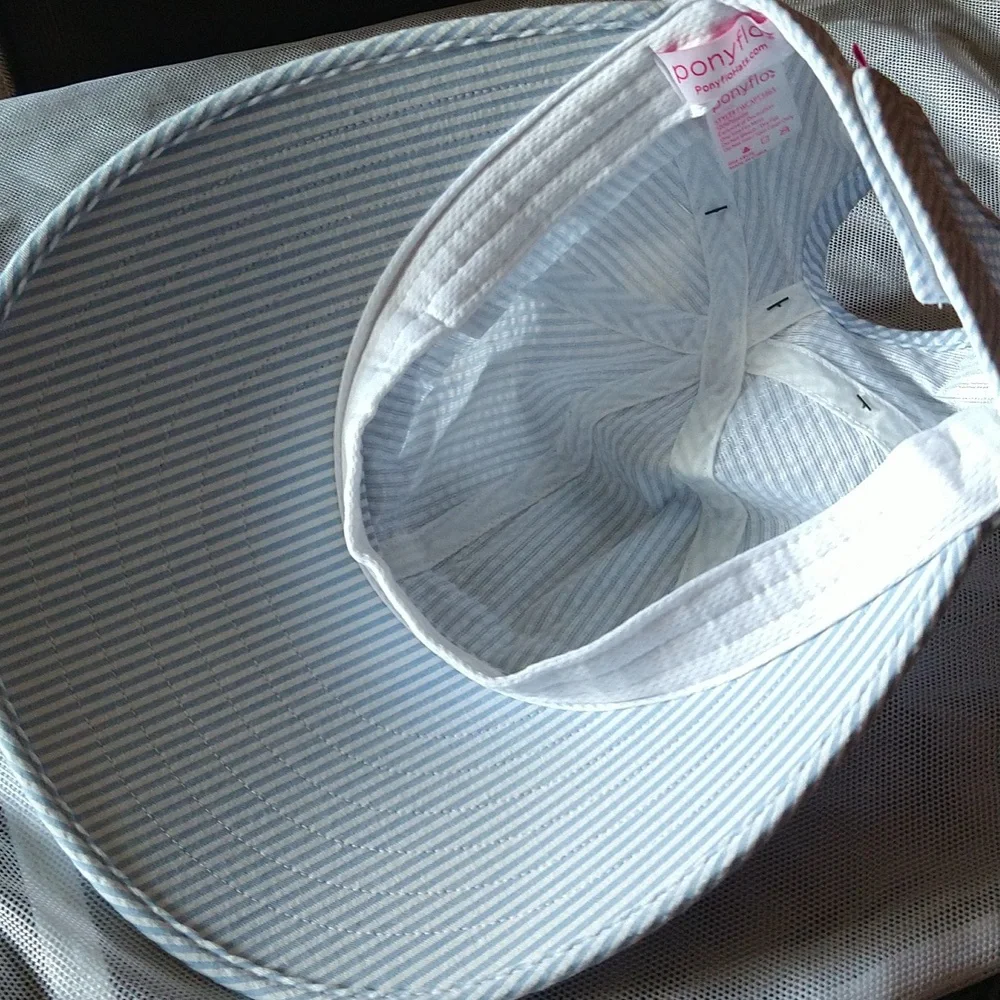 Ponyflo blue striped sunblocker hat